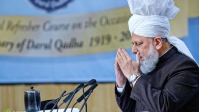 Photo of صد سالہ جوبلی دارالقضاء سلسلہ عالیہ احمدیہ (1919ء تا 2019ء) کے موقع پر انٹرنیشنل ریفریشر کورس کا انعقاد