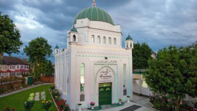 Photo of خطبہ نکاح فرمودہ حضرت خلیفۃ المسیح الخامس ایدہ اللہ تعالیٰ بنصرہ العزیز