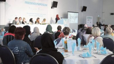 Photo of لجنہ اماء اللہ جرمنی کے زیر اہتمام  تیسرے سالانہ امن سمپوزیم کا انعقاد سماجی و سیاسی شخصیات کی شرکت