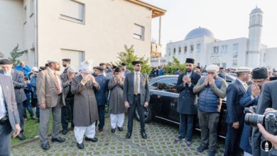 Photo of حضرت امیرالمومنین ایدہ اللہ ’مہدی آباد‘ (ہامبرگ)میں رونق افروز ہوگئے