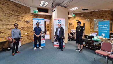 Photo of جماعت احمدیہ واٹفورڈ (یوکے) کی جانب سے فیس ماسکس کا عطیہ