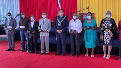 Photo of جماعت احمدیہ سورینام کی مساعی کا تذکرہ… یومِ آزادی کے موقع پر پانچ احمدی مسلمانوں کو مذہبی اور سماجی خدمات کے اعتراف میں ملکی صدارتی ایوارڈ کے اعزاز سے نوازا گیا