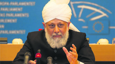 Photo of پانچ مرتبہ سیر ہو کر دودھ پینے کی صورت میں رضاعت کی حرمت قائم ہوتی ہے