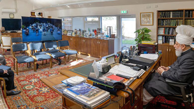 Photo of جماعت احمدیہ جرمنی کے مربیان سلسلہ (فیلڈ مشنریز) کی امیر المومنین حضرت خلیفۃ المسیح الخامس ایّدہ اللہ تعالیٰ بنصرہ العزیز سے (آن لائن) ملاقات