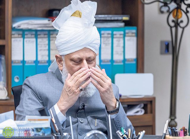 Photo of پاکستان، برکینا فاسو اور الجزائر میں بسنے والے احمدیوں کے لیے دعاؤں اور صدقات کی تازہ تحریک