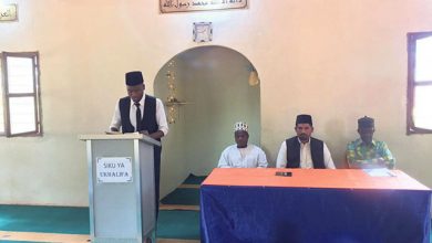 Photo of جامعہ احمدیہ تنزانیہ میں جلسہ یوم خلافت کا انعقاد