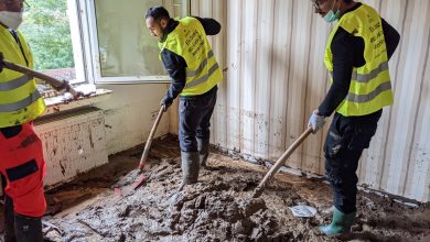 Photo of جرمنی میں آنے والے تباہ کن سیلاب میں جماعت احمدیہ کی امدادی سرگرمیاں