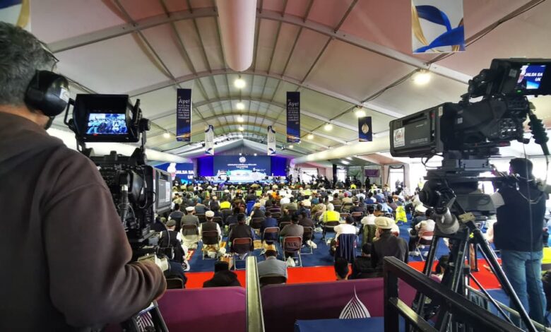 Photo of جلسہ سالانہ برطانیہ 2021ء کے پہلے دن کی مختصر روداد