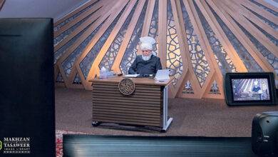 Photo of امیر المومنین حضرت خلیفۃ المسیح الخامس ایّدہ اللہ تعالیٰ بنصرہ العزیز کے ساتھ ناصرات الاحمدیہ نارتھ یوکے کی (آن لائن) ملاقات