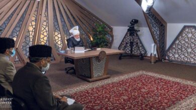 Photo of امیر المومنین حضرت خلیفۃ المسیح الخامس ایّدہ اللہ تعالیٰ بنصرہ العزیز کے ساتھ مجلس اطفال الاحمدیہ سویڈن کی (آن لائن) ملاقات