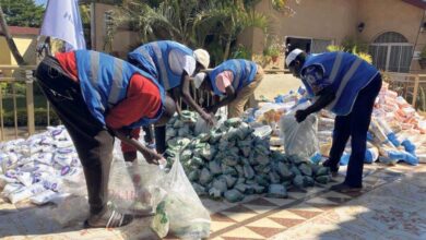 Photo of ہیومینٹی فرسٹ کینیا کے تحت کسومو کاوٴنٹی میں فلڈ ریلیف کے پروگرام میں تقسیم راشن