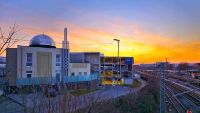 Photo of سیدنا امیرالمومنین حضرت خلیفۃ المسیح الخامس ایدہ اللہ تعالیٰ بنصرہ العزیز کا دورۂ جرمنی (۲۹؍ اگست ۲۳ء بروز منگل)