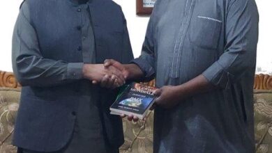 Photo of نائیجر کے سابق سفیر برائے گھانا کی جماعتی مشن ہاؤس میں آمد