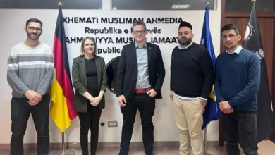 Photo of جرمن سفارت خانے کے عہدیدار کا جماعت احمدیہ کوسوو کے مرکز کا دورہ