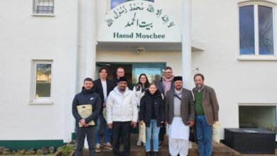 Photo of ایک مذہبی یونیورسٹی کے پروفیسرز اور طلبہ کا مسجد بیت الحمد، ویٹلش کا دورہ