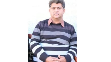 Photo of پریس ریلیز: احمدی ڈاکٹر ذکا الرحمٰن صاحب آف لالہ موسیٰ ضلع گجرات کو ان کے ڈینٹل کلینک میں ہدف بنا کر شہید کر دیا گیا۔ انا للہ وانا الیہ راجعون