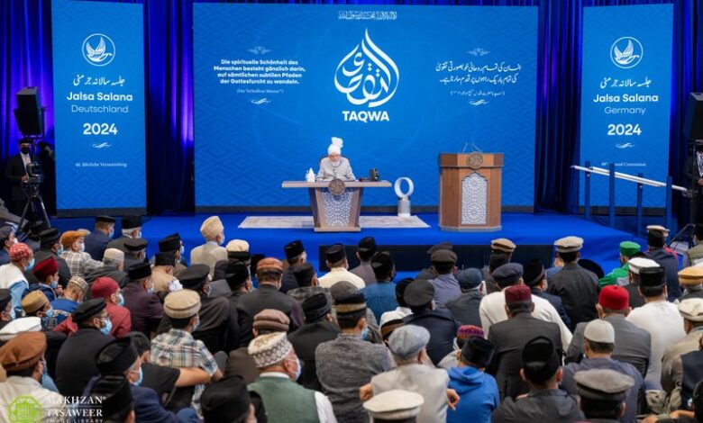 Photo of حضرت اقدس مسیح موعودؑ کے ارشادات کی روشنی میں آپؑ کی بعثت کی ضرورت نیز احمدیت کے حق میں وقوع پذیر ہونے والے بعض تائیدی واقعات کا ایمان افروز تذکرہ (خلاصہ اختتامی خطاب جلسہ سالانہ جرمنی ۲۰۲۴ء)