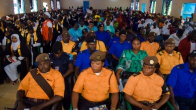 Photo of طاہر احمدیہ مسلم سینئر سیکنڈری سکول مانساکونکو، گیمبیا میں گریجوایشن تقریب