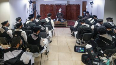 Photo of امیر المومنین حضرت خلیفۃ المسیح الخامس ایّدہ اللہ تعالیٰ کے ساتھ مجلس خدام الاحمدیہ گلف ریجن امریکہ کے تیسرے وفد کی ملاقات