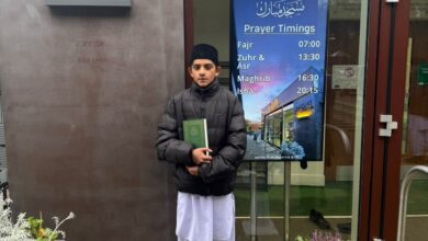 Photo of مدرسۃ الحفظ یوکے کے چھٹے طالب علم کا تکمیل حفظ قرآن کریم کا اعزاز