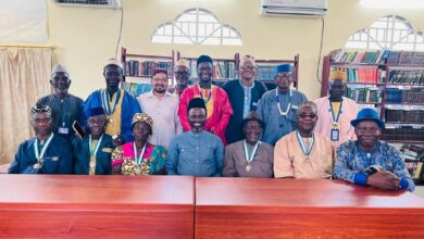 Photo of سیرالیون کے ویسٹرن ایریا کے ٹرائبل سربراہان کی جماعتی وفد کے ساتھ ایک ملاقات