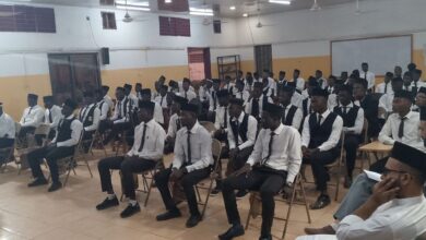 Photo of مکرم امیر صاحب جماعت احمدیہ سیرالیون کے ساتھ طلبہ و سٹاف جامعۃ المبشرین برکینافاسو کی ایک نشست