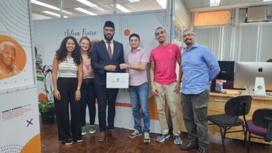 Photo of ریو دی جنیرو کی صوبائی یونیورسٹی UERJکے ڈین کے سیکرٹری کے ساتھ ملاقات