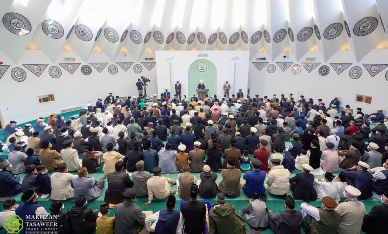 Photo of عید یہ عہد کرنے کا دن ہے کہ ہم سب نیکیوں کو جاری رکھیں گے (خلاصہ خطبہ عید الفطر)