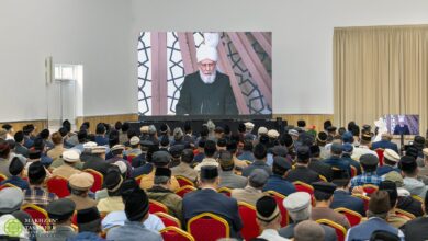 Photo of جماعت احمدیہ برطانیہ، کینیڈا اور بیلجیم کی مجالس شوریٰ سے امیر المومنین حضرت خلیفۃ المسیح الخامس ایدہ اللہ تعالیٰ بنصرہ العزیز کے اسلام آباد، ٹلفورڈ سے آن لائن خطاب کا خلاصہ