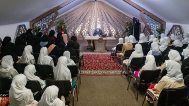 Photo of امیر المومنین حضرت خلیفۃ المسیح الخامس ایّدہ اللہ تعالیٰ بنصرہ العزیز کے ساتھ ناصرات الاحمدیہ بیلجیم کی نیشنل مجلس عاملہ و ناصرات الاحمدیہ کے ایک وفدکی ملاقات