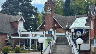 Photo of یہ عہد کریں کہ آج ہم عملی زندگی میں قدم رکھ کر ایک اَور ہی قسم کا انقلاب اپنے اندر پیدا کرنے کی کوشش کریں گے (حضورِ انور کا تقریب تقسیمِ اسناد جامعہ احمدیہ یوکے، کینیڈا، جرمنی و گھانا سے خطاب)