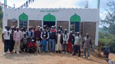 Photo of کینیا کے ایسٹرن ریجن کی جماعت کیئوٹی میں معلم ہاؤس کا افتتاح نیز جلسہ یوم خلافت کا انعقاد