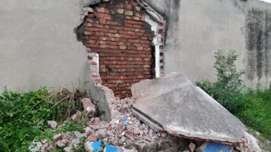 Photo of گوجرانوالہ پاکستان میں پولیس نے جماعت احمدیہ کی ستّر سالہ قدیم عبادت گاہ کا محراب مسمار کر دیا