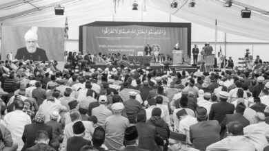 Photo of مجلس انصاراللہ برطانیہ کے 33 ویں سالانہ اجتماع کا بابرکت انعقاد امیرالمومنین حضرت خلیفۃالمسیح الخامس ایدہ اللہ تعالیٰ کا پُرمعارف خطاب اور نہایت اہم نصائح