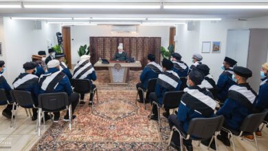 Photo of امیر المومنین حضرت خلیفۃ المسیح الخامس ایّدہ اللہ تعالیٰ بنصرہ العزیز کے ساتھ مجلس خدام الاحمدیہ امریکہ کےنارتھ ایسٹ ریجن کے ایک وفد کی ملاقات