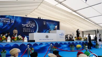 Photo of تازہ ترین:’نحن انصار اللہ‘ کا جو نعرہ لگاتے ہیں وہ حقیقت میں ایسا نعرہ ہو جو حضرت مسیح موعودؑ کے مشن کو پورا کرنے والے لوگوں کا نعرہ ہے (مجلس انصار اللہ برطانیہ کے سالانہ اجتماع ۲۰۲۵ء سے حضور انور ایدہ اللہ تعالیٰ کے پُر معارف اختتامی خطاب کا خلاصہ)