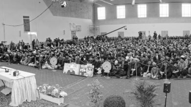 Photo of قادیان دار الامان میں 124ویں جلسہ سالانہ کے موقع پر 28دسمبر2015ء کوسیدنا حضرت خلیفۃ المسیح الخامس ایدہ اللہ تعالیٰ بنصرہ العزیز کا طاہر ہال بیت الفتوح لندن سے ایم ٹی اے کے مواصلاتی ذرائع سے براہ راست اختتامی خطاب