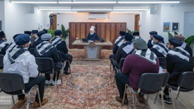 Photo of امیر المومنین حضرت خلیفۃ المسیح الخامس ایّدہ اللہ تعالیٰ بنصرہ العزیز کے ساتھ مجلس خدام الاحمدیہ امریکہ کے ورجینیا ریجن کے ایک وفد کی ملاقات